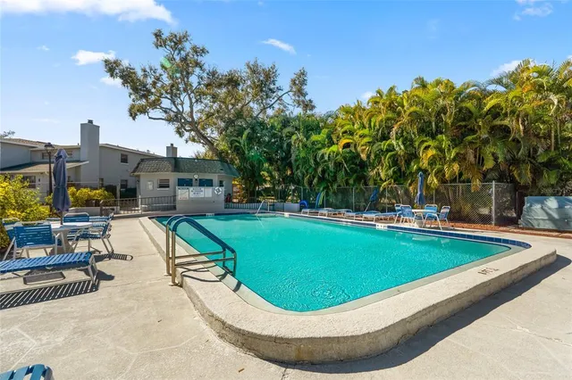 $3,000 | 5768 Calais Boulevard North, Unit 2, St. Petersburg, FL 33714