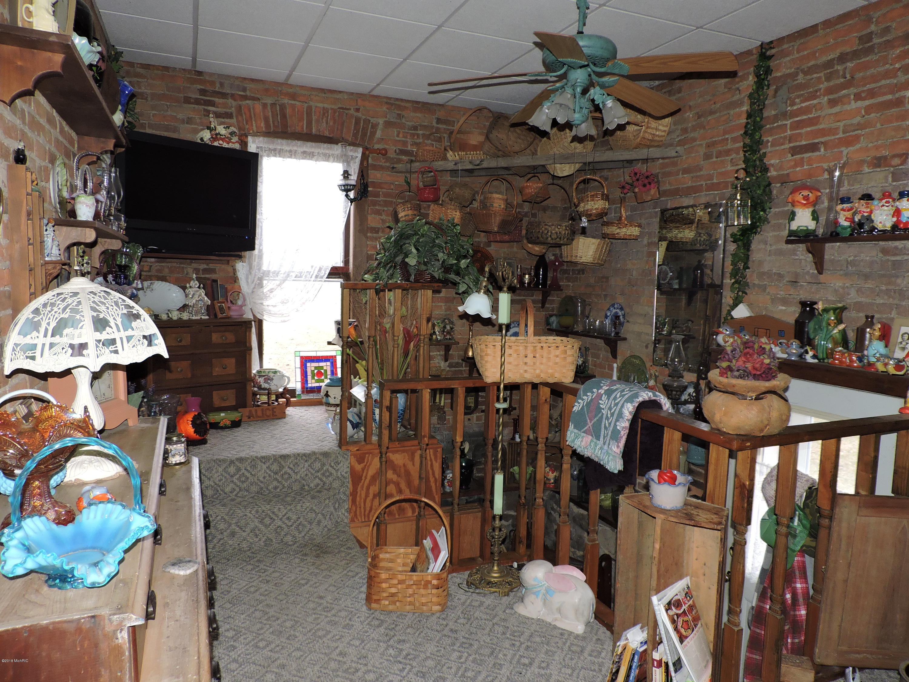 137 South Matteson Lake Road Bronson, MI 49028 - Photo 11 of 27 DSCN8628