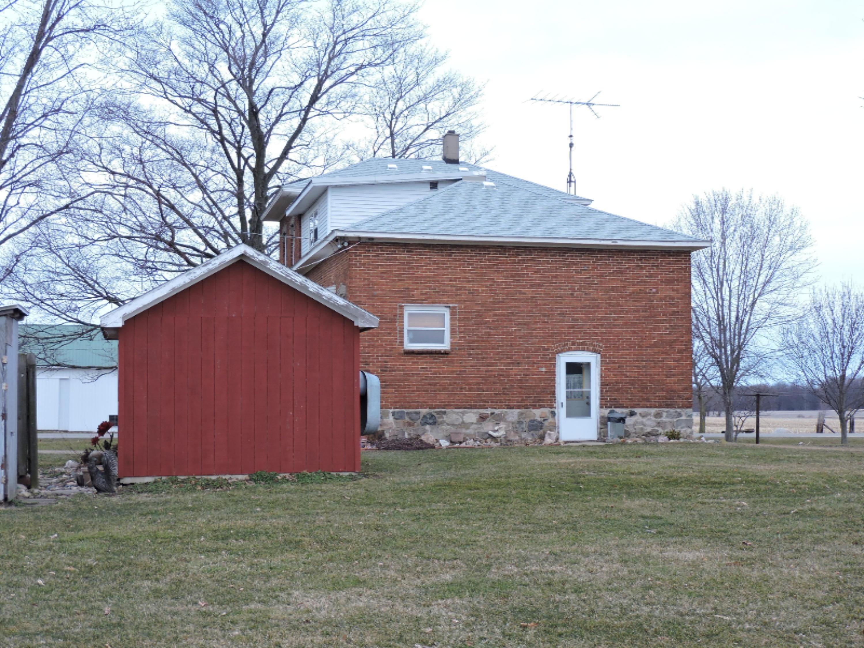 137 South Matteson Lake Road Bronson, MI 49028 - Photo 8 of 27 DSCN8625