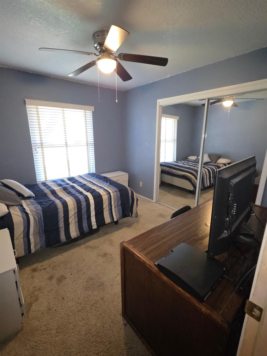 2214 Holt Avenue Sanger, CA 93657 - Photo 23 of 54 Bedroom 1