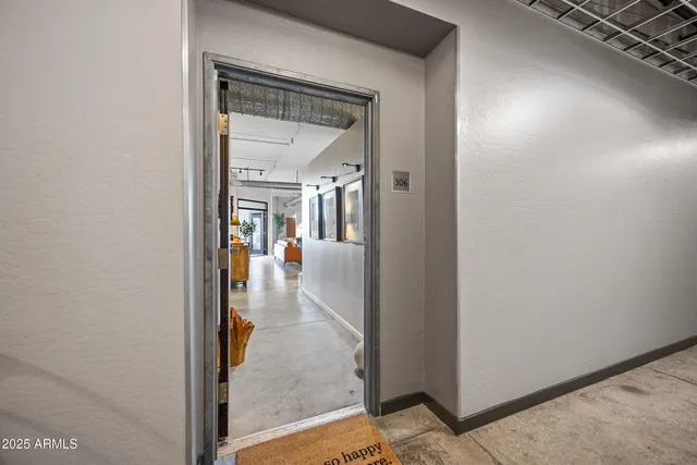 $499,000 | 914 East Osborn Road, Unit 306, Phoenix, AZ 85014