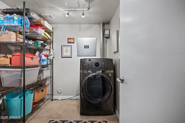 $499,000 | 914 East Osborn Road, Unit 306, Phoenix, AZ 85014