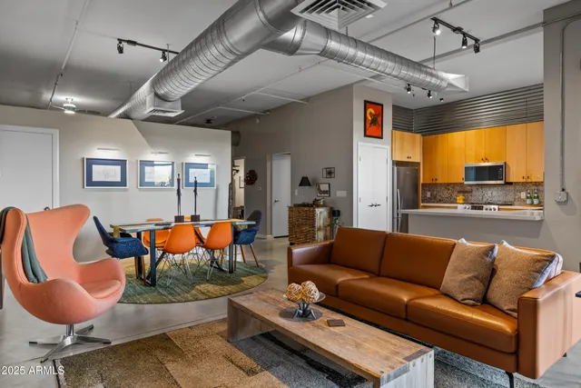 $499,000 | 914 East Osborn Road, Unit 306, Phoenix, AZ 85014