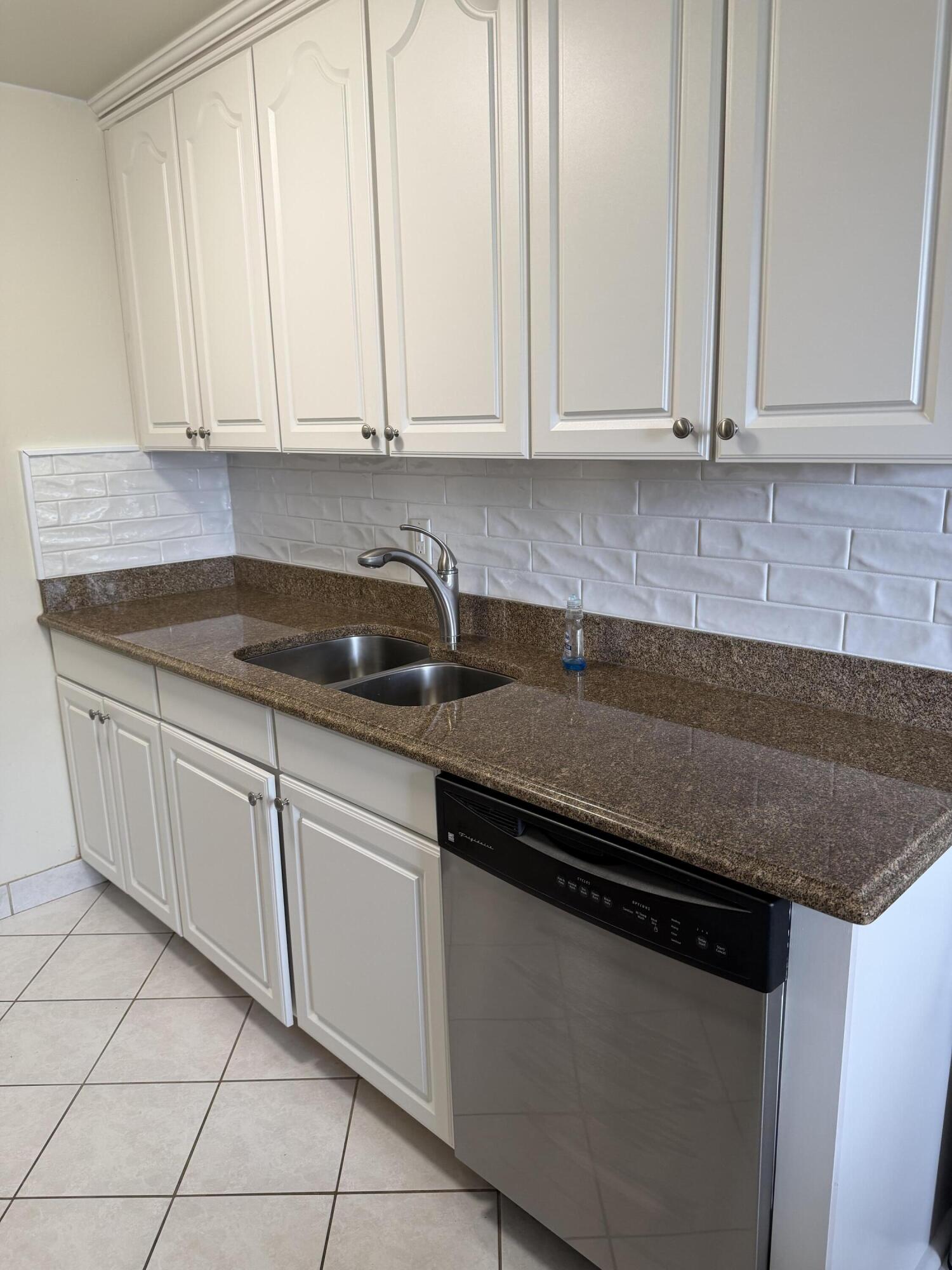 3037 Cornwall East Boca Raton, FL 33434 - Photo 6 of 17 IMG_5307
