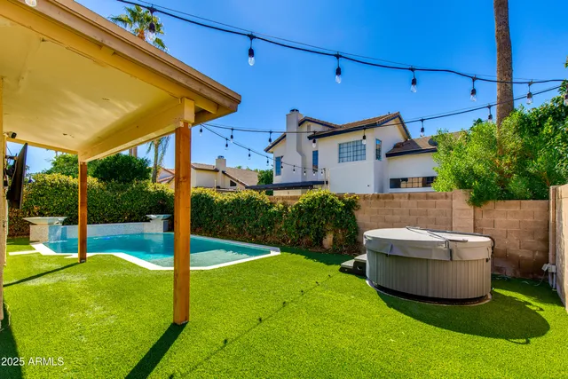 $3,800 | 2119 East New Bedford Drive, Gilbert, AZ 85234