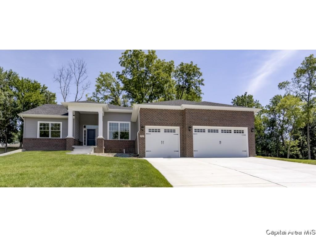 512 Poinsettia Place Springfield, IL 62711 - Photo 1 of 36