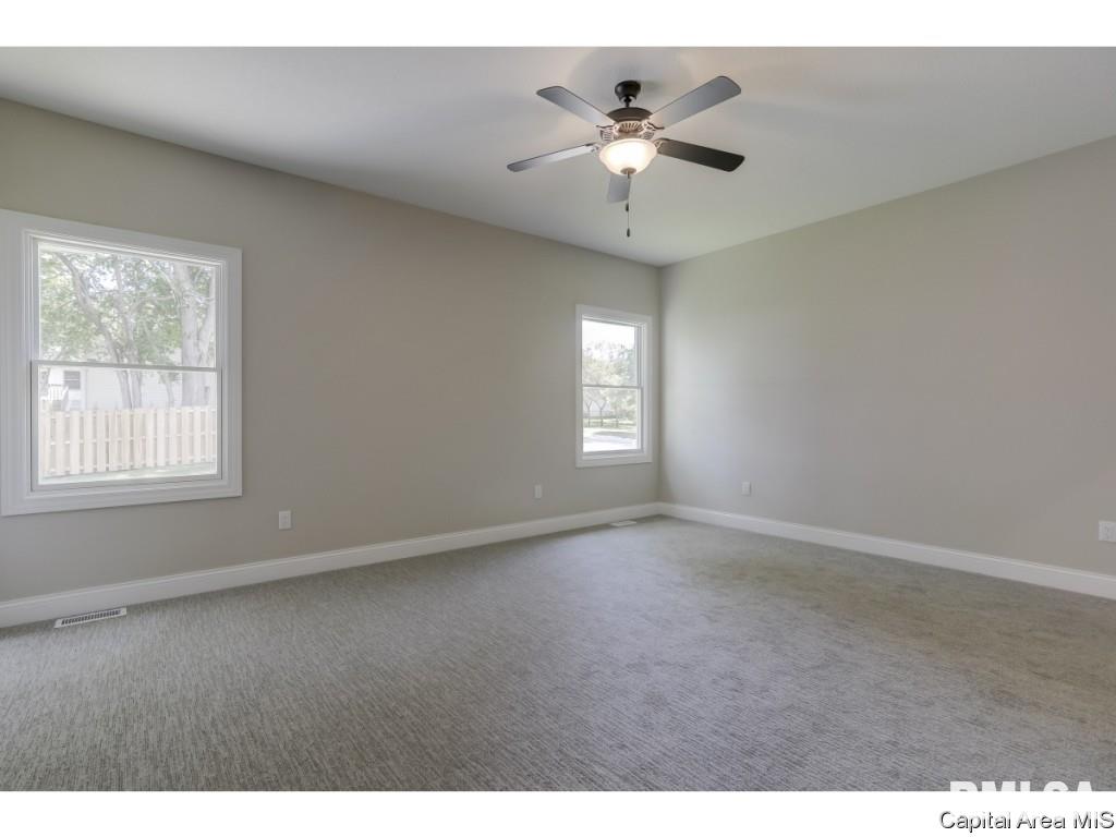 512 Poinsettia Place Springfield, IL 62711 - Photo 16 of 36
