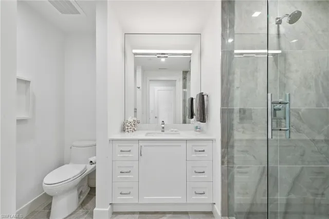 $3,695,000 | Undisclosed Address, Naples, FL 34110