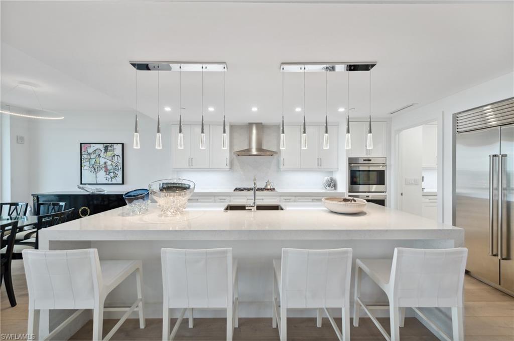 Undisclosed Address Naples, FL 34110 - Photo 3 of 38