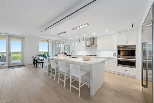 $3,695,000 | Undisclosed Address, Naples, FL 34110