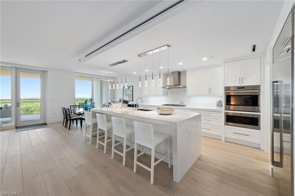 Undisclosed Address Naples, FL 34110 - Photo 5 of 38