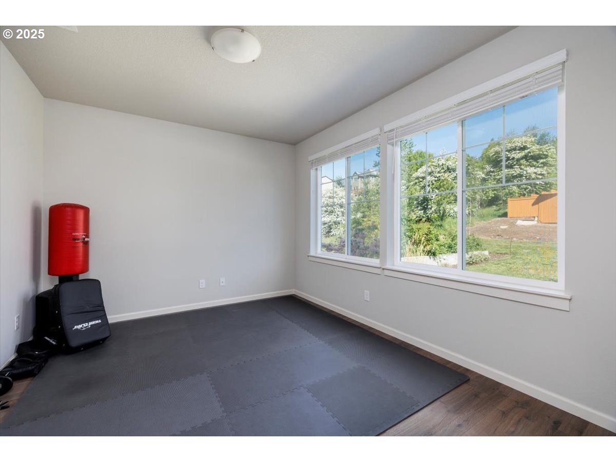 15556 Southeast Flavel Street Portland, OR 97236 - Photo 18 of 37 Pantry