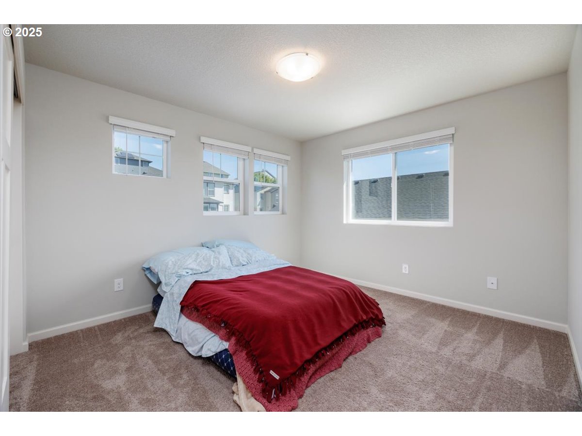 15556 Southeast Flavel Street Portland, OR 97236 - Photo 30 of 37 Bedroom