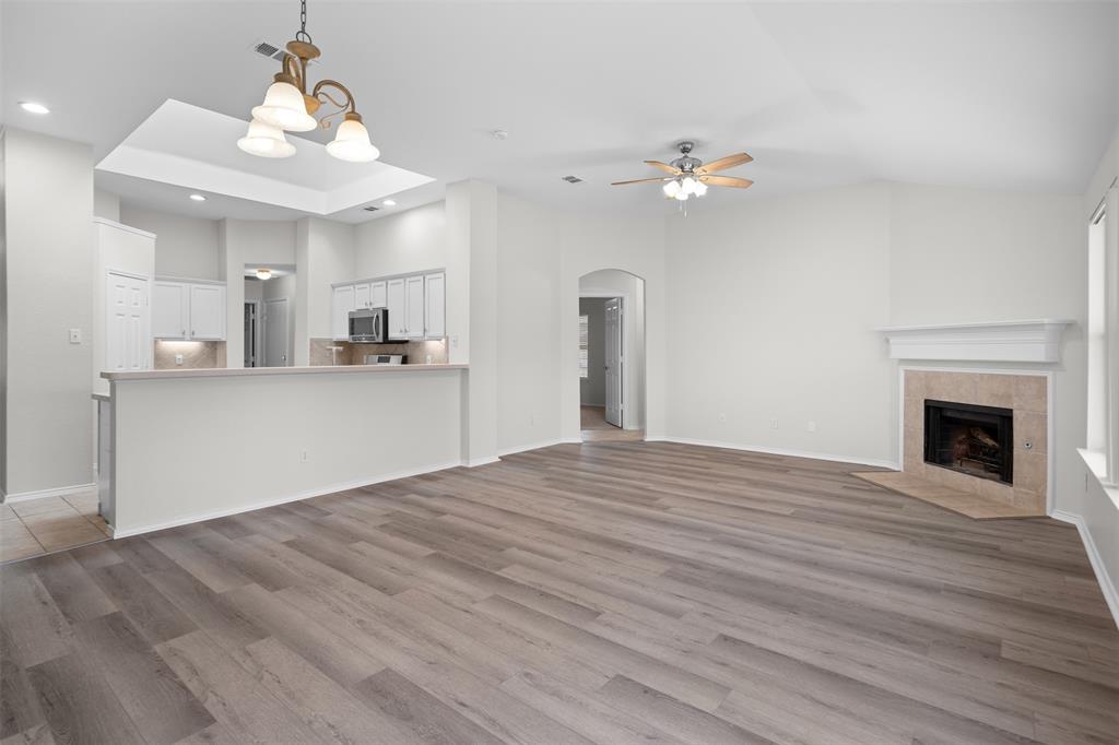 917 Circle View Lane Denton, TX 76210 - Photo 16 of 40