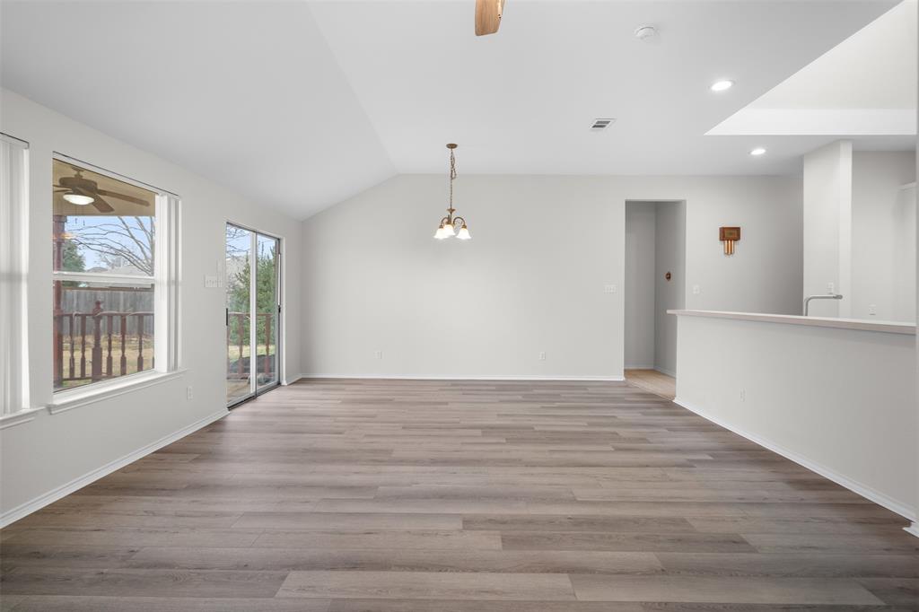 917 Circle View Lane Denton, TX 76210 - Photo 17 of 40