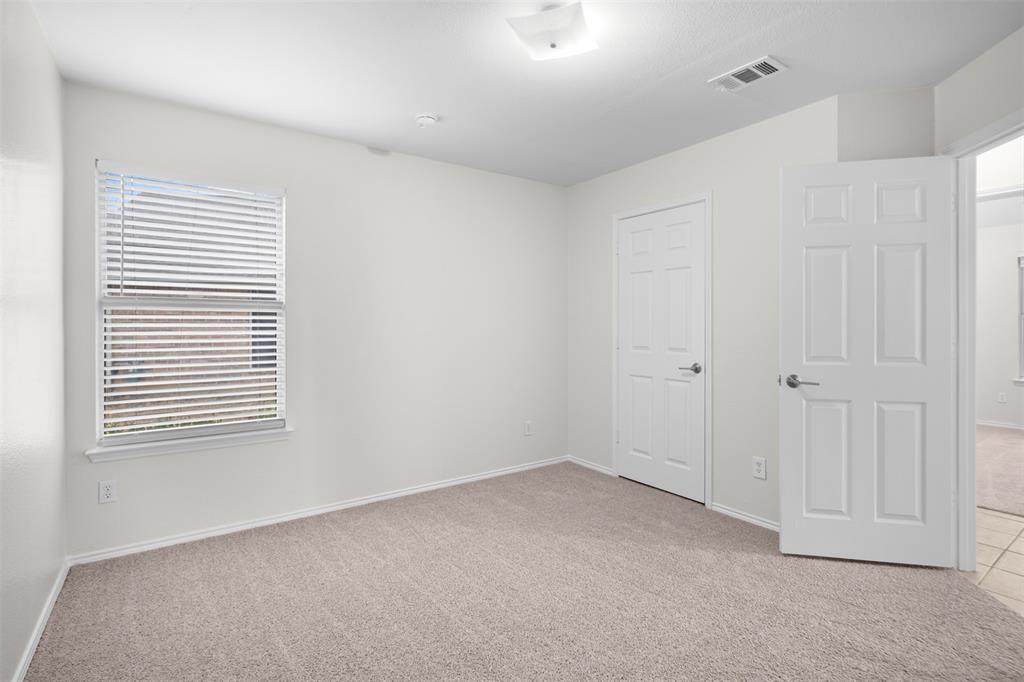 917 Circle View Lane Denton, TX 76210 - Photo 33 of 40