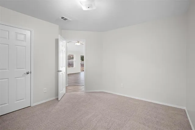 $380,000 | 917 Circle View Lane, Denton, TX 76210