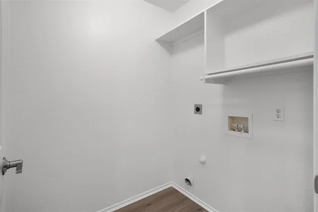 $380,000 | 917 Circle View Lane, Denton, TX 76210