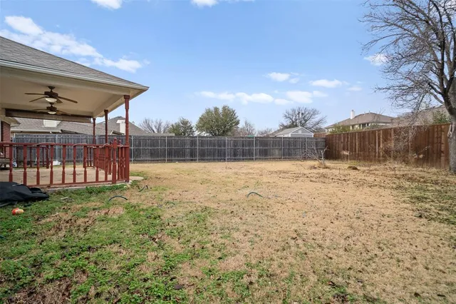 $380,000 | 917 Circle View Lane, Denton, TX 76210