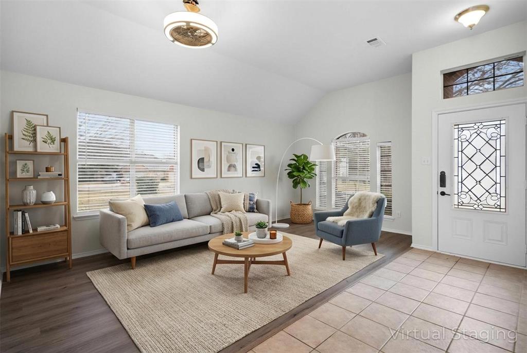 917 Circle View Lane Denton, TX 76210 - Photo 7 of 40