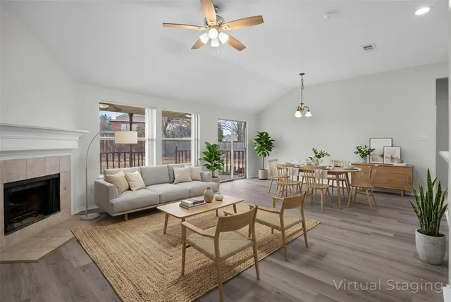 $380,000 | 917 Circle View Lane, Denton, TX 76210