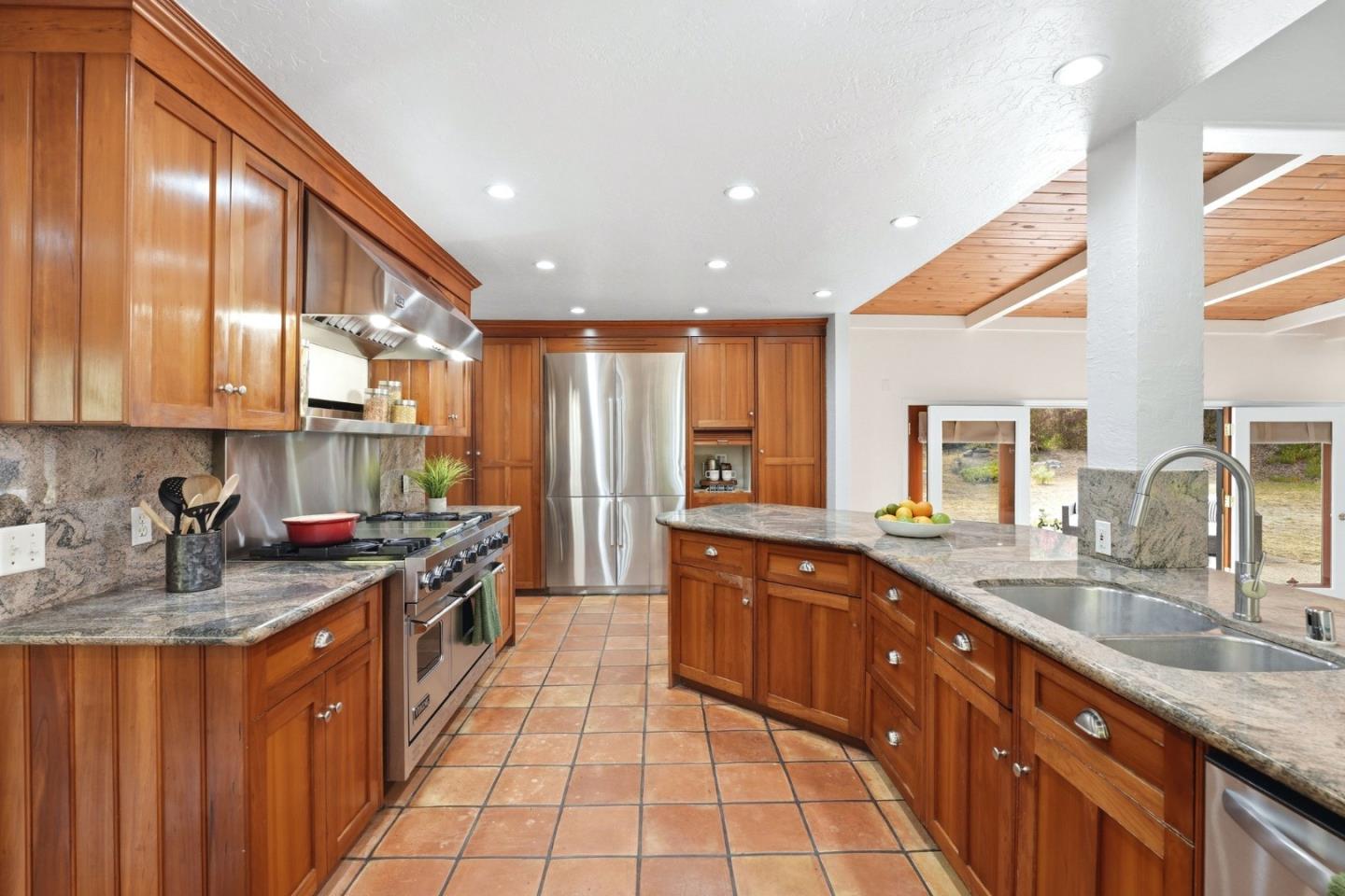 49 Frisch Road Salinas, CA 93907 - Photo 5 of 55