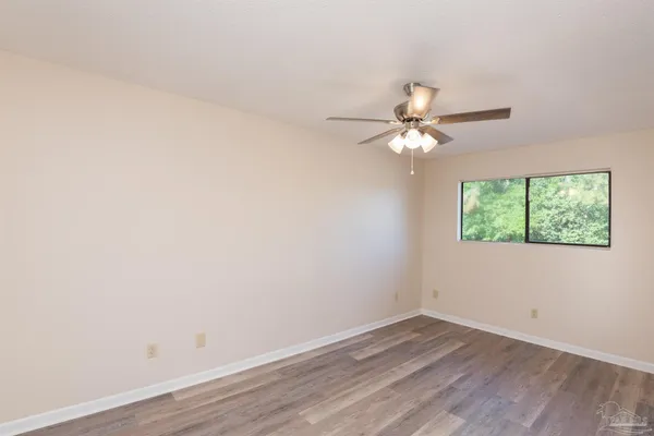 $1,400 | 7224 Lago Vista Court, Pensacola, FL 32506