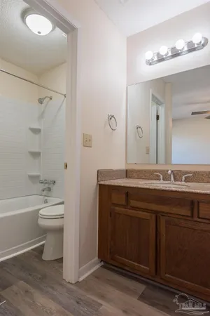 $1,400 | 7224 Lago Vista Court, Pensacola, FL 32506