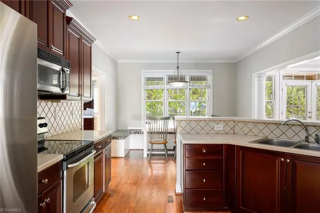 $550,000 | 3723 Apple Orchard Cove, High Point, NC 27265