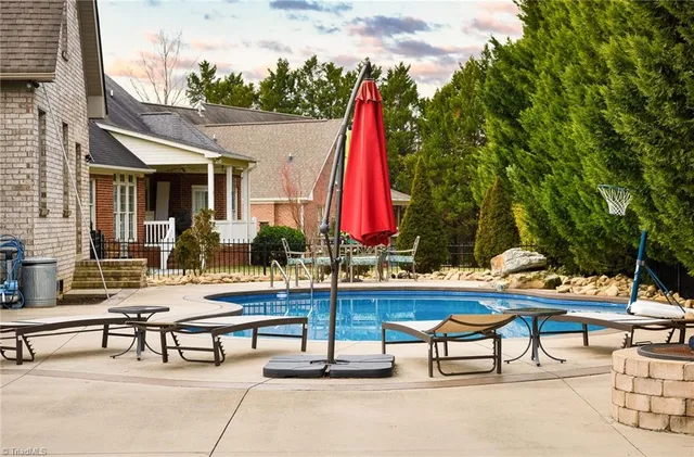 $550,000 | 3723 Apple Orchard Cove, High Point, NC 27265