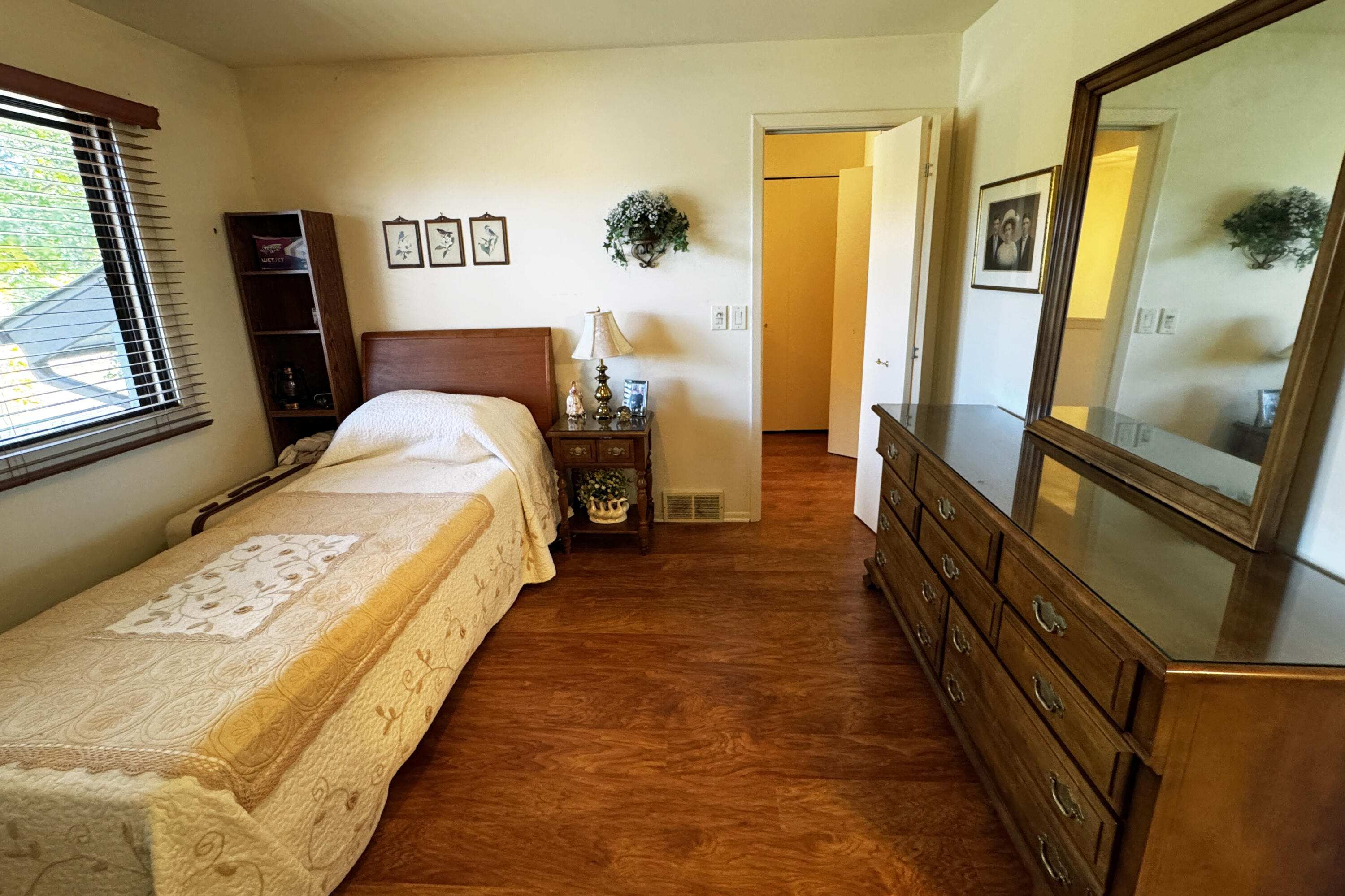 2935 Old Mill Drive Racine, WI 53404 - Photo 16 of 35 Bedroom 2