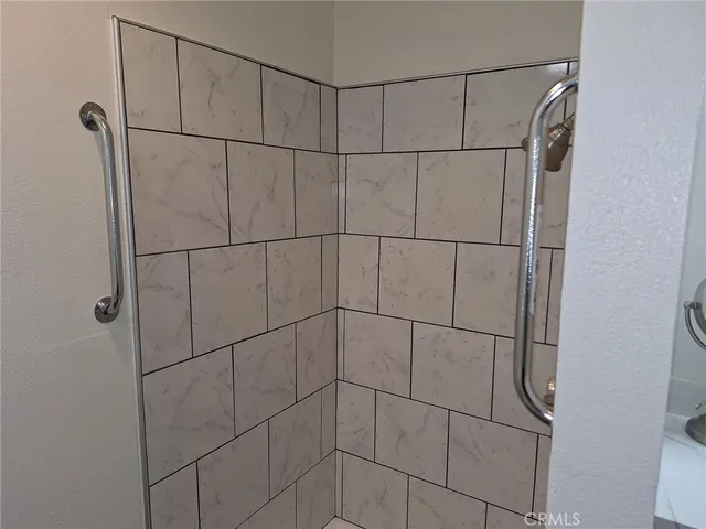 $260,000 | 619 South Palm Avenue, Unit E, Hemet, CA 92543