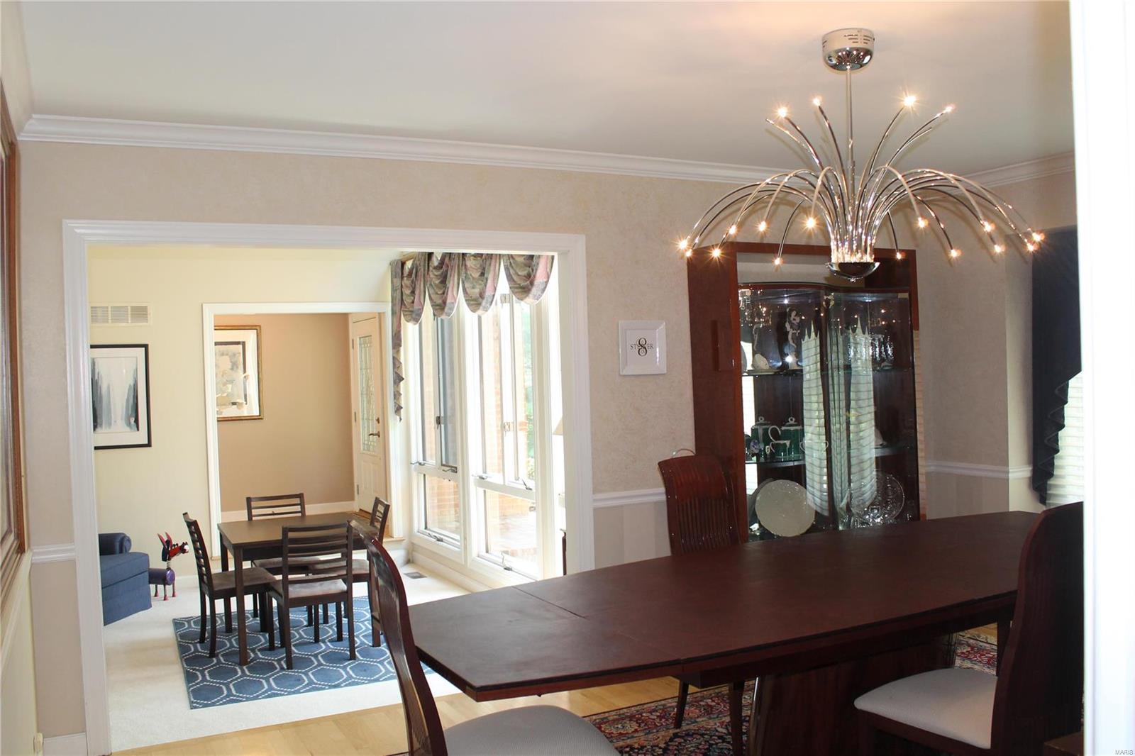 13457 Maple Ridge Court St. Louis, MO 63141 - Photo 12 of 41 Gallery Image 12