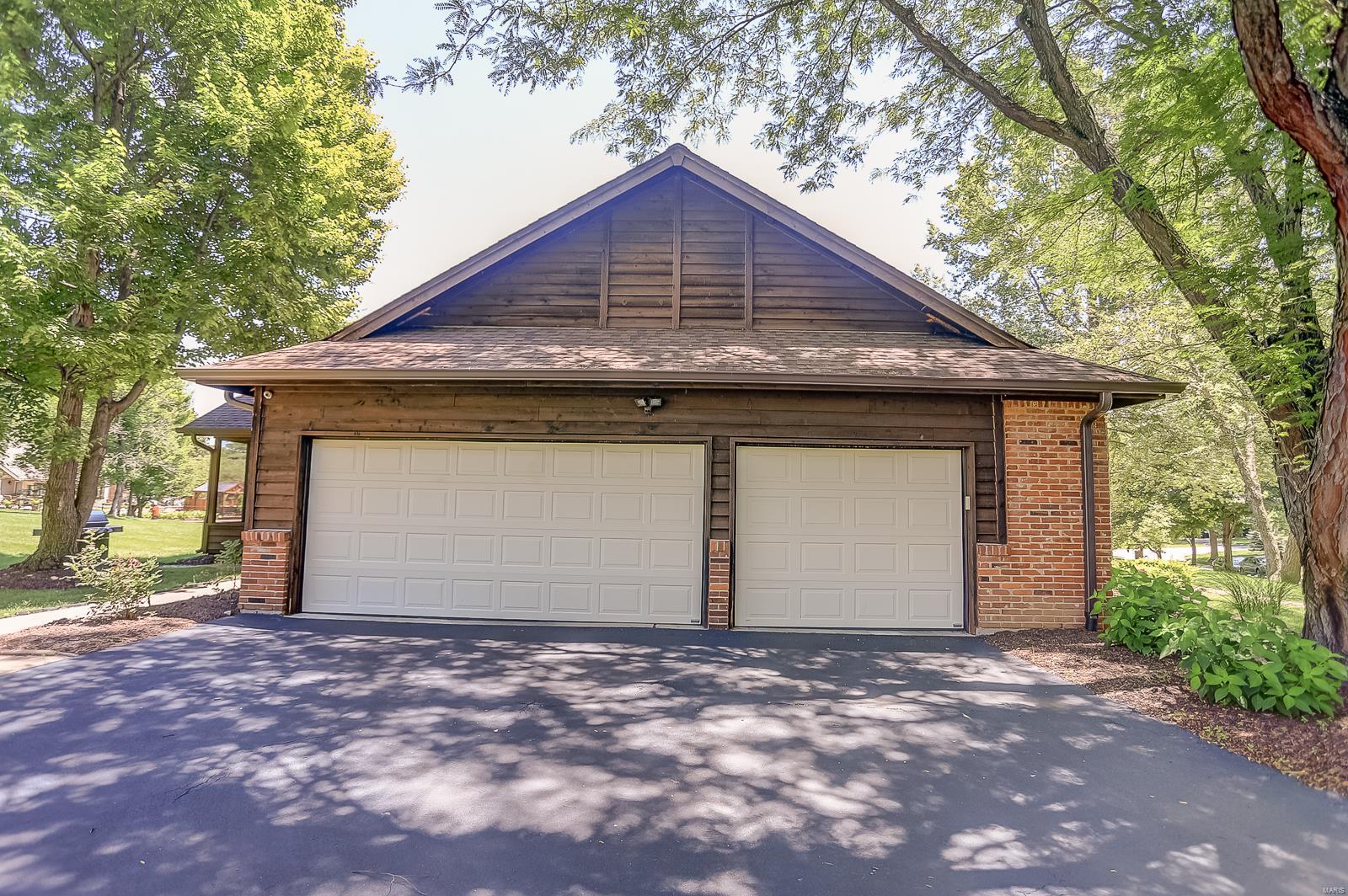 13457 Maple Ridge Court St. Louis, MO 63141 - Photo 31 of 41 Gallery Image 31