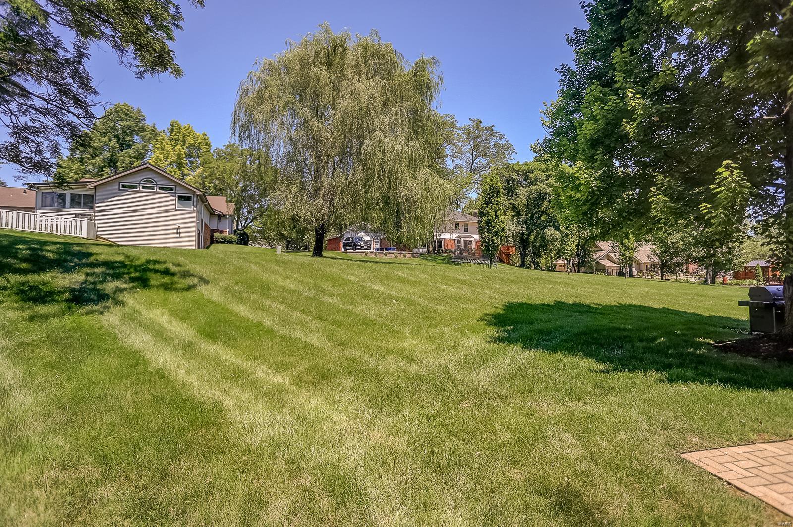 13457 Maple Ridge Court St. Louis, MO 63141 - Photo 32 of 41 Gallery Image 32
