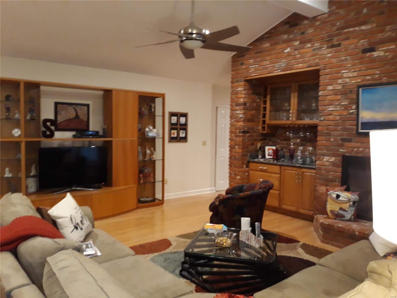 13457 Maple Ridge Court St. Louis, MO 63141 - Photo 10 of 41 Gallery Image 10