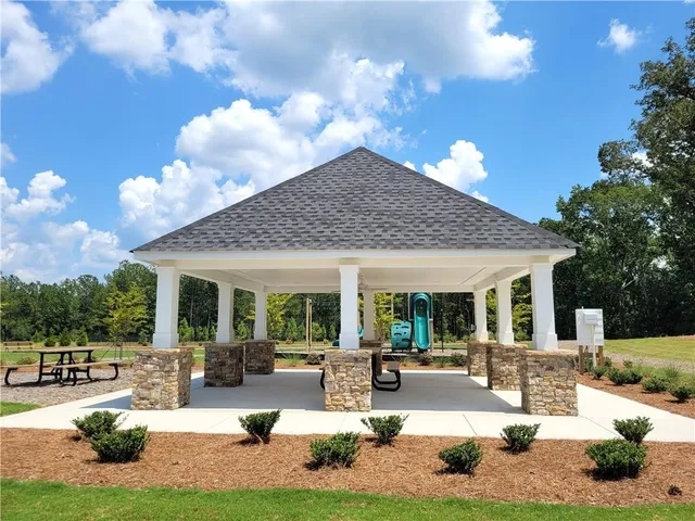 $2,350 | 310 Sound Circle, Stockbridge, GA 30281