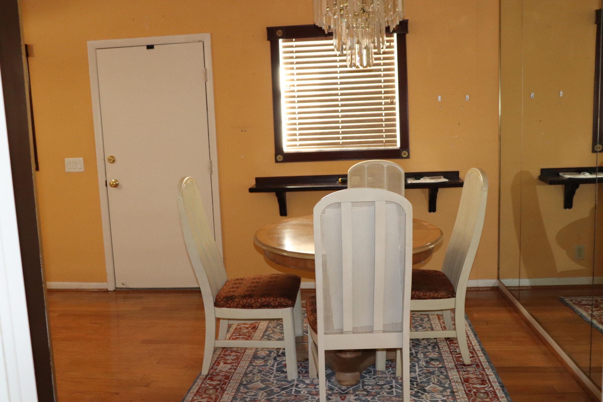 201 Cardinal Lane Delray Beach, FL 33445 - Photo 6 of 20 a view of a room with table and chair