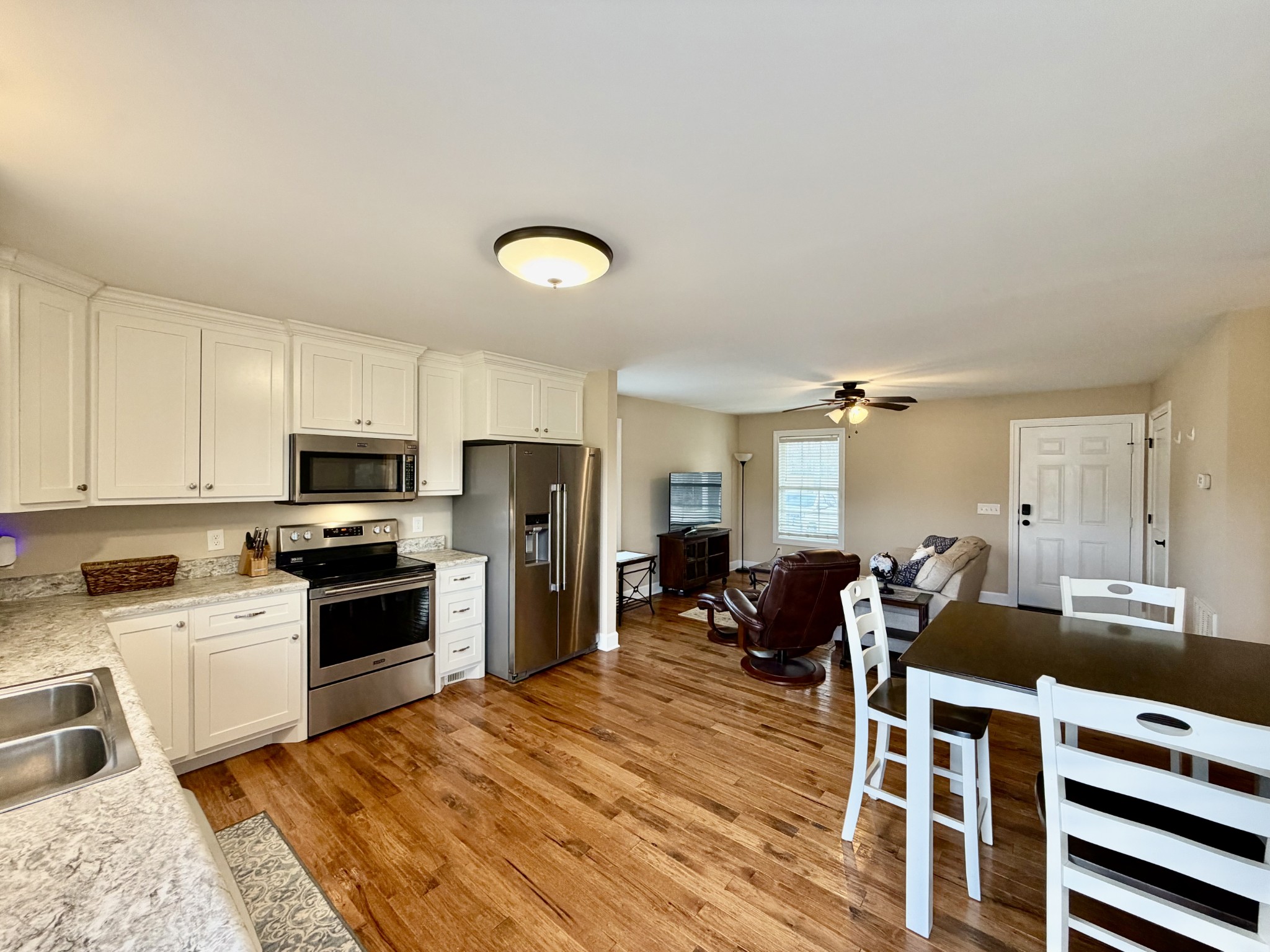 904 Fall River Road Lawrenceburg, TN 38464 - Photo 7 of 13