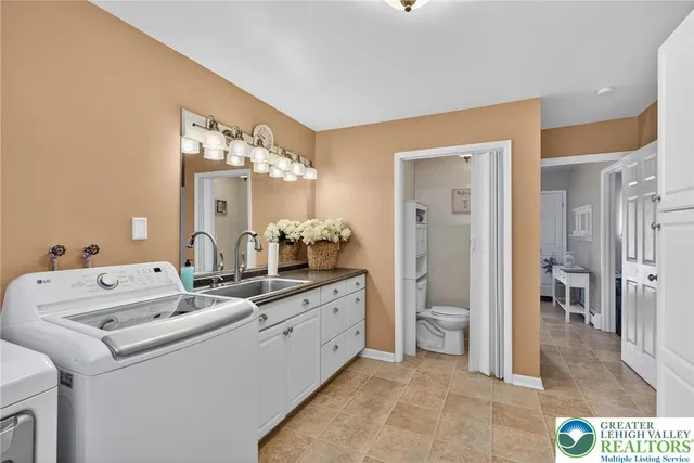 $398,500 | 4000 Carter Road, Bethlehem, PA 18020