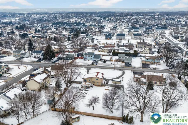 $398,500 | 4000 Carter Road, Bethlehem, PA 18020