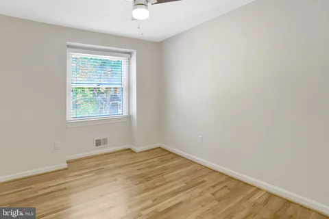 $900,000 | 8407 Briar Creek Drive, Annandale, VA 22003