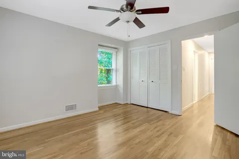 $900,000 | 8407 Briar Creek Drive, Annandale, VA 22003