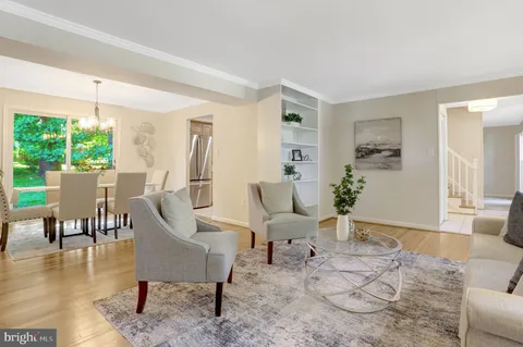 $900,000 | 8407 Briar Creek Drive, Annandale, VA 22003