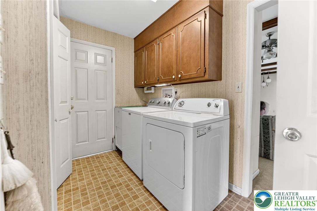 737 Apollo Drive Bethlehem, PA 18017 - Photo 53 of 54 a utility room with dryer and washer