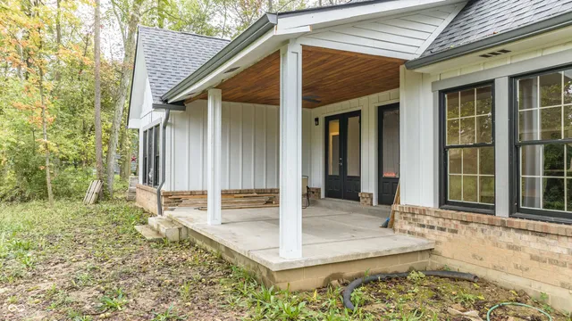 $420,000 | 4429 Village Drive, Anderson, IN 46012