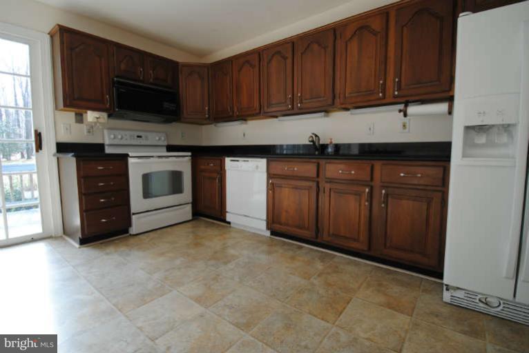 1441 Dicus Mill Road Severn, MD 21144 - Photo 9 of 30 Kitchen