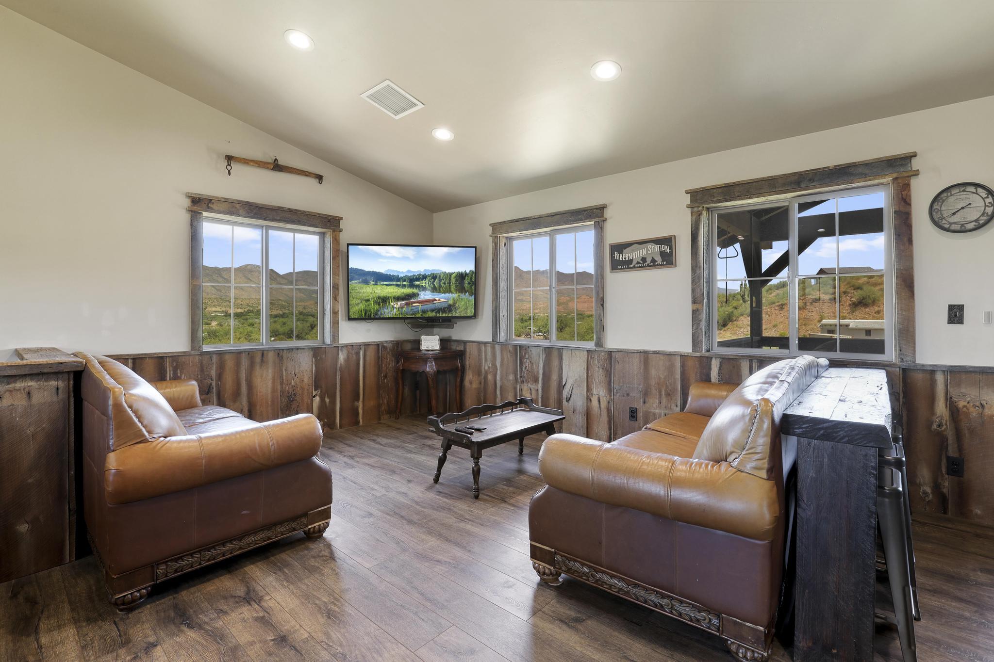 422 North Rodeo Drive Tonto Basin, AZ 85553 - Photo 18 of 38 1E0A8189