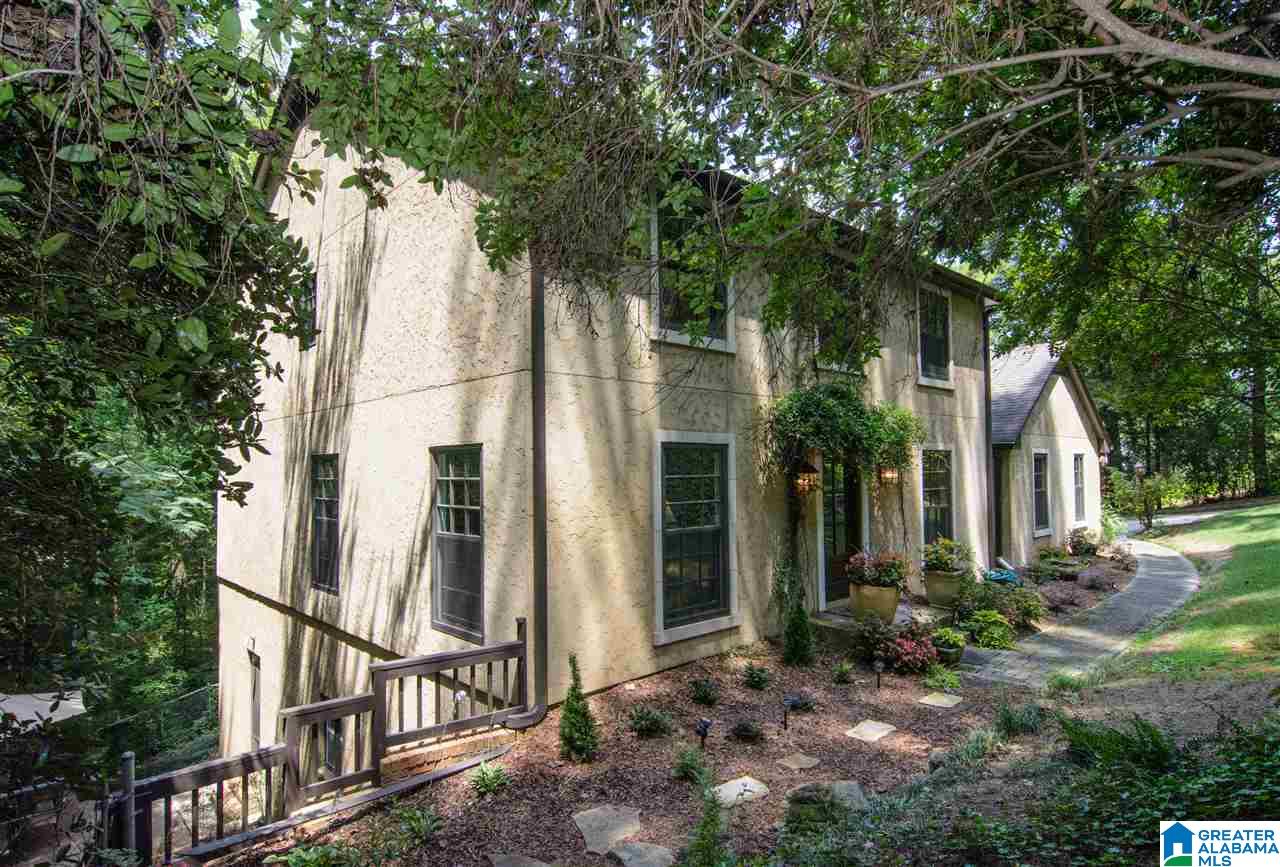 4528 Pine Mountain Road Birmingham, AL 35213 - Photo 2 of 42