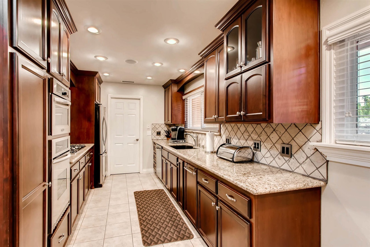 1820 Pine View Road Alpine, CA 91901 - Photo 9 of 25